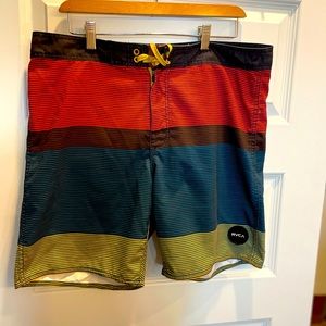 Men’s RVCA Board Shorts size 34